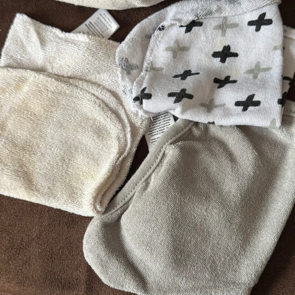 Cloud Island Just Born Baby Hooded Towel‎ Washcloth Bundle Teal Cream 8 Pc Set